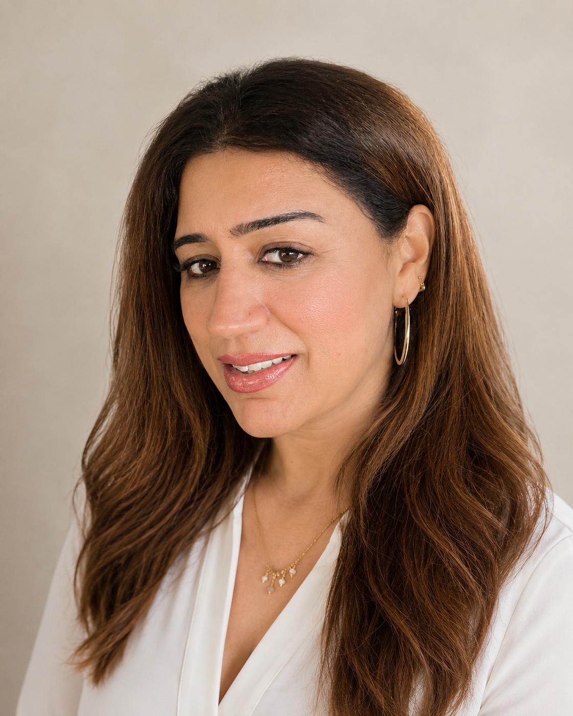 Riya Kaur, beautician at Glam Beauty Studio
